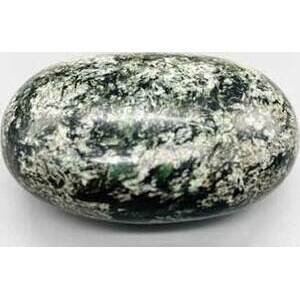Emerald in Matrix palm stone