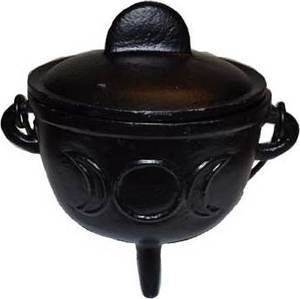 5" Cast iron cauldron w/ lid Triple Moon