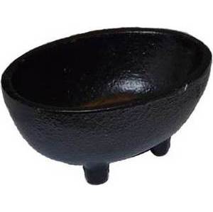 1 3/4" Oval cast iron cauldron