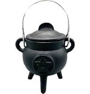 3" Pentagram cast iron cauldron w/ lid 3" Pentagram cast iron cauldron w/ lid