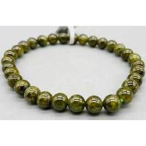 5-6mm Garnet, Green bracelet
