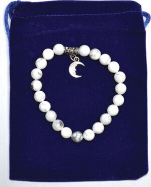8mm Howlite & Cresent Moon bracelet