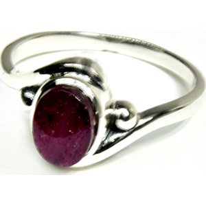 size 9 Star Ruby ring