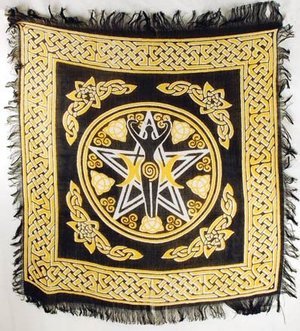 Pentagram Goddess Altar Cloth 18" x 18" Pentagram Goddess Altar Cloth 18" x 18"