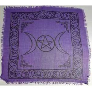 Triple Moon with Pentagram Cloth 18" x 18"