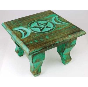 Antiqued Triple Moon Altar Table 6"